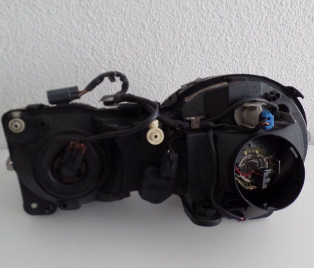 Jaguar Fari: Frontscheinwerfer Jaguar S-Type 3.0/1999 rechts – Usato da Unterentfelden venduto da handelskontor01 1