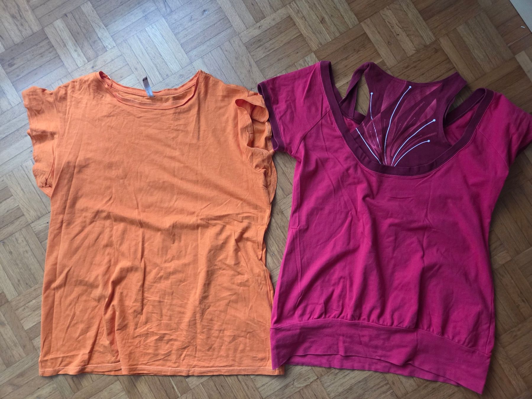 Lots de vêtements: T-Shirts, Kleider, Pullover, Bluse, Bermudashorts Gr. M – D'occasion à Basel par grandfamily 7