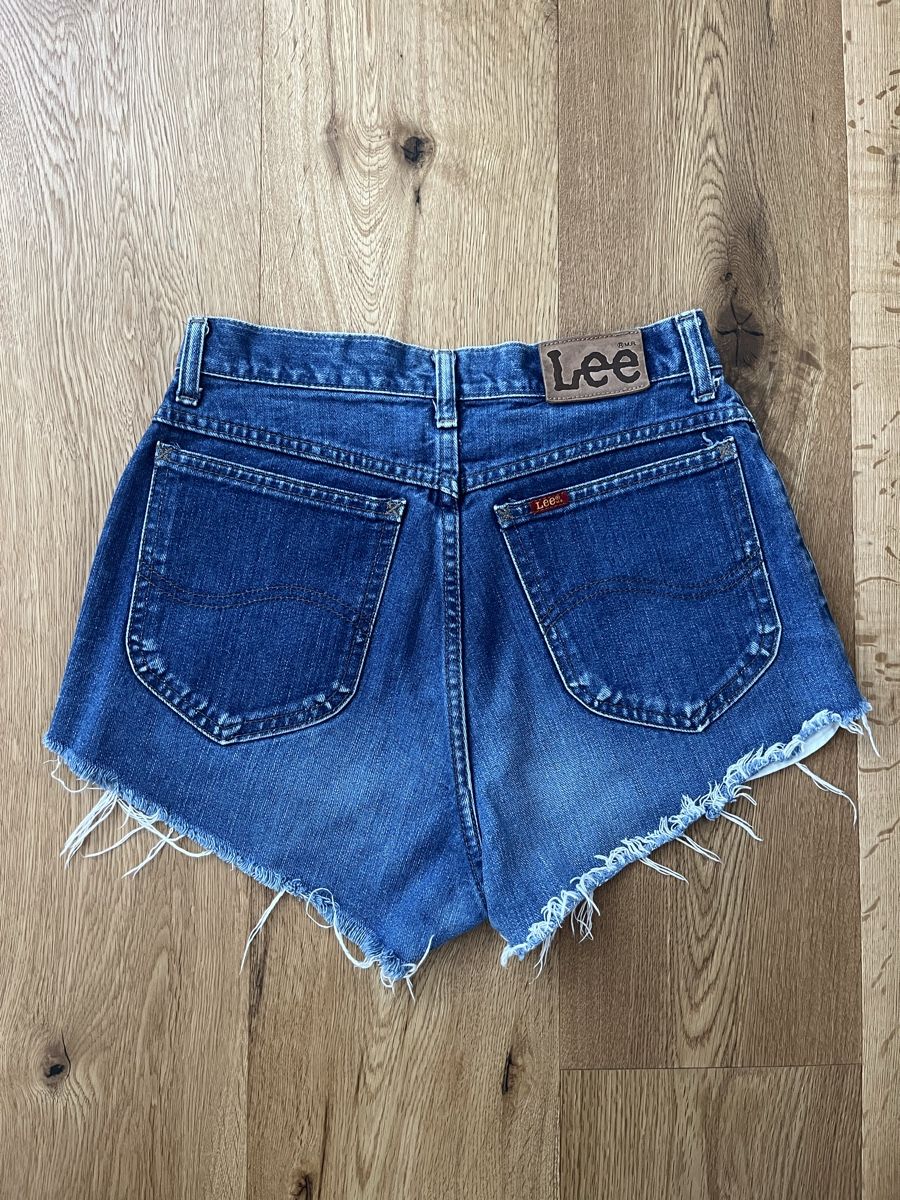 Lee Pantaloni: Lee Jeans Short, Gr. 36 – Usato da Interlaken venduto da fbnscl 1