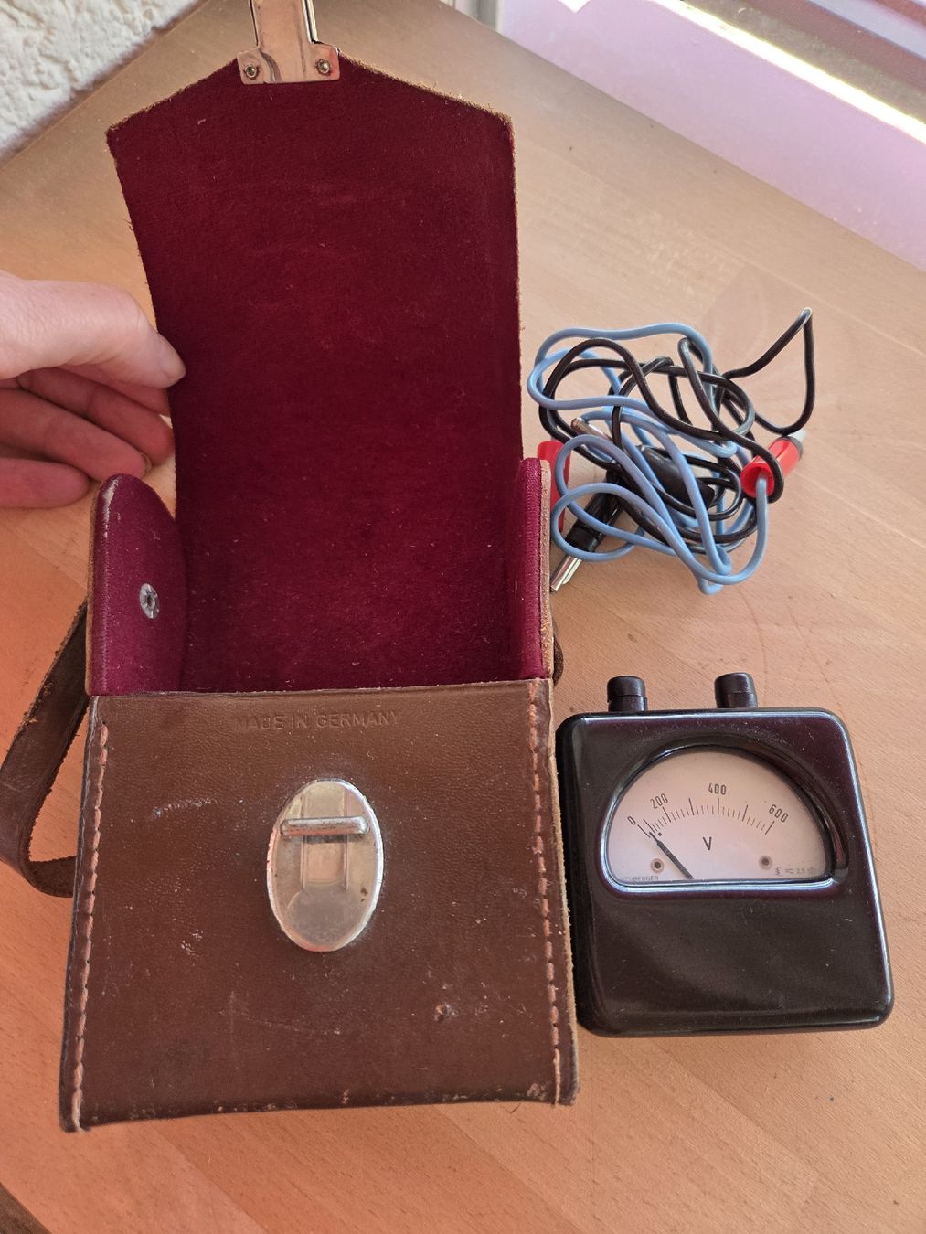 Messen: Altes Voltmeter – Gebraucht aus Rickenbach Sulz von Kodachrom