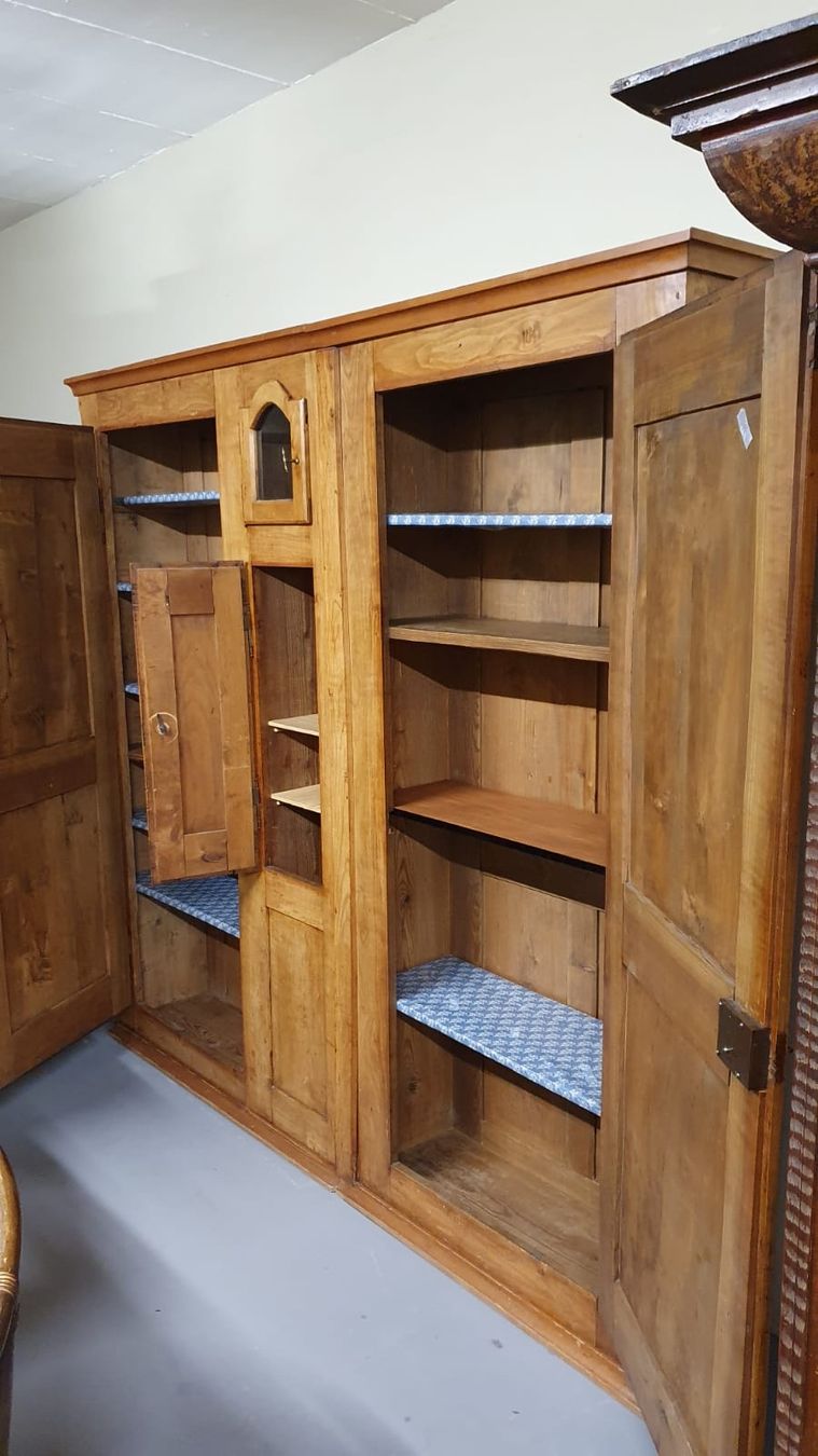 Armadi: ANTIKER SCHRANK KIRSCH BAUMHOLZ – Usato da Dietikon venduto da brocki-eyra 6