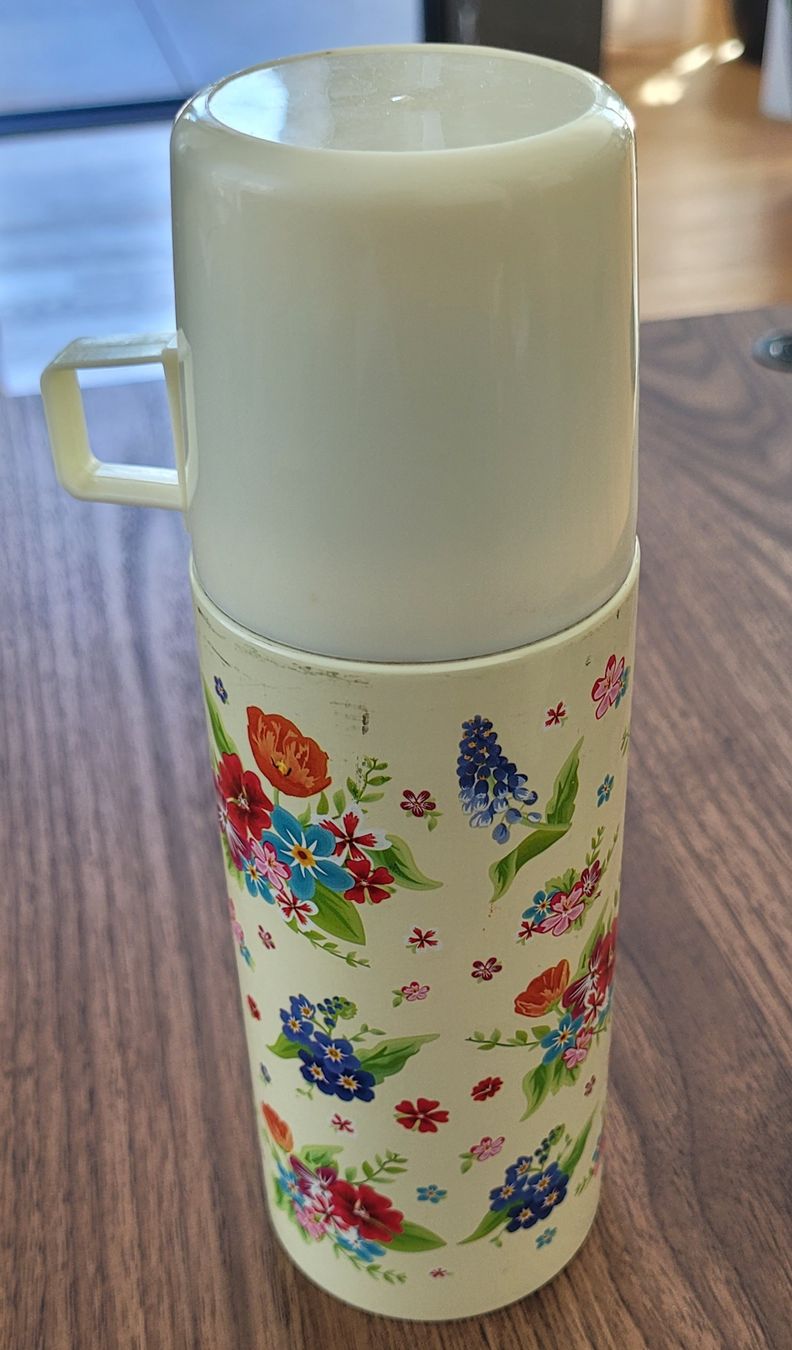 Trinkflaschen & Thermosflaschen: Thermosflasche mit Lunchbox – Gebraucht aus Brunnen von har_8tr2 3