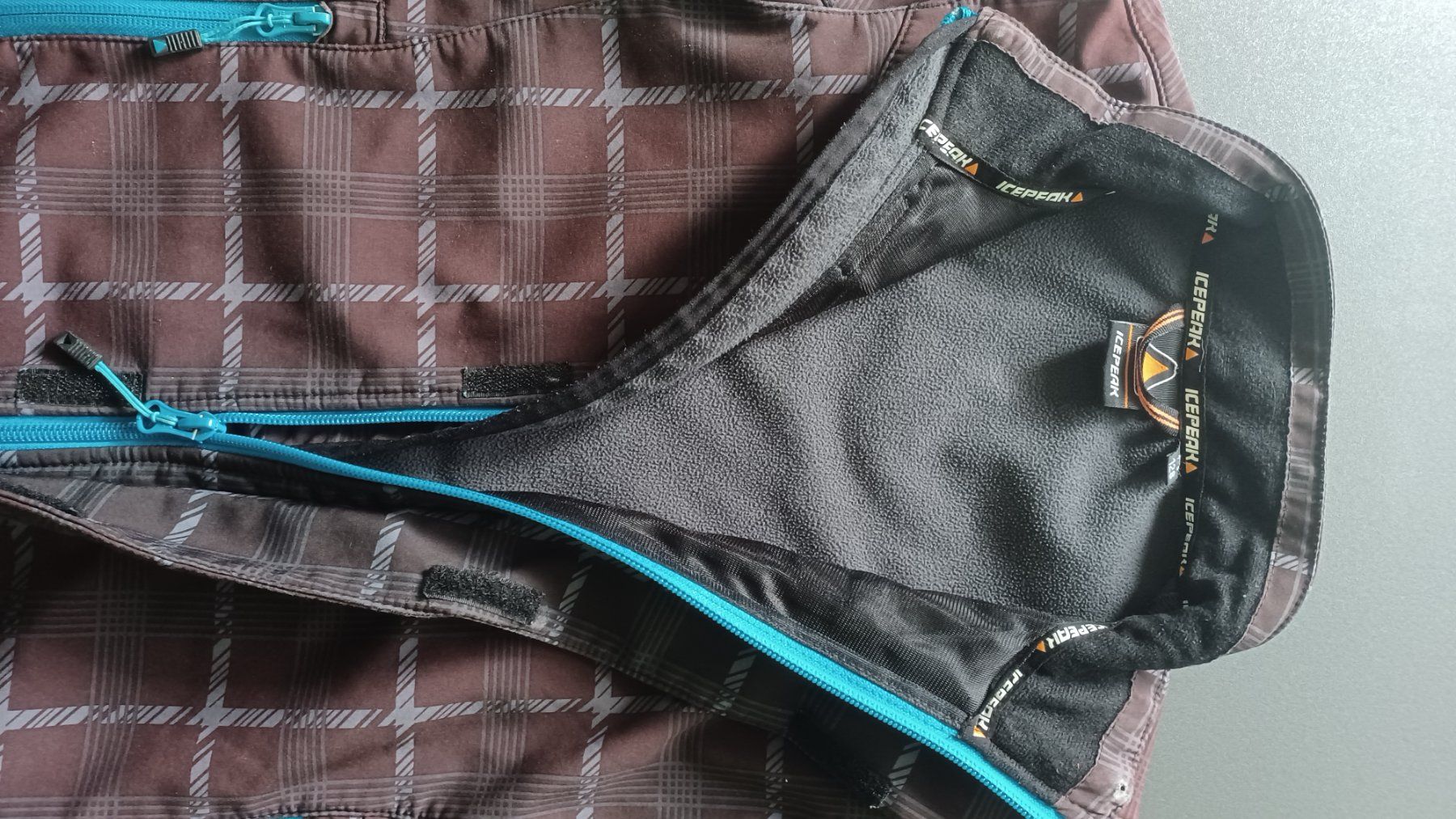 Icepeak Jacken & Mäntel: Gut erhaltene Softshell-Jacke, Grösse 128 – Gebraucht aus Buochs von coffee75 1