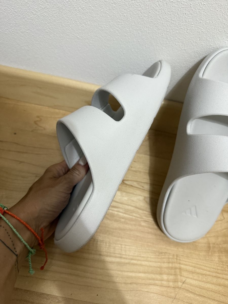 Adidas Scarpe da donna: Adidas Badesandalen – Nuovo (secondo la descrizione) da Neerach venduto da the_modern_mini 2