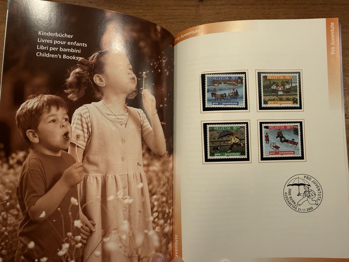 Tous les timbres: Jahrbuch 2000, komplett  – D'occasion à Altdorf UR par Sanna08 8