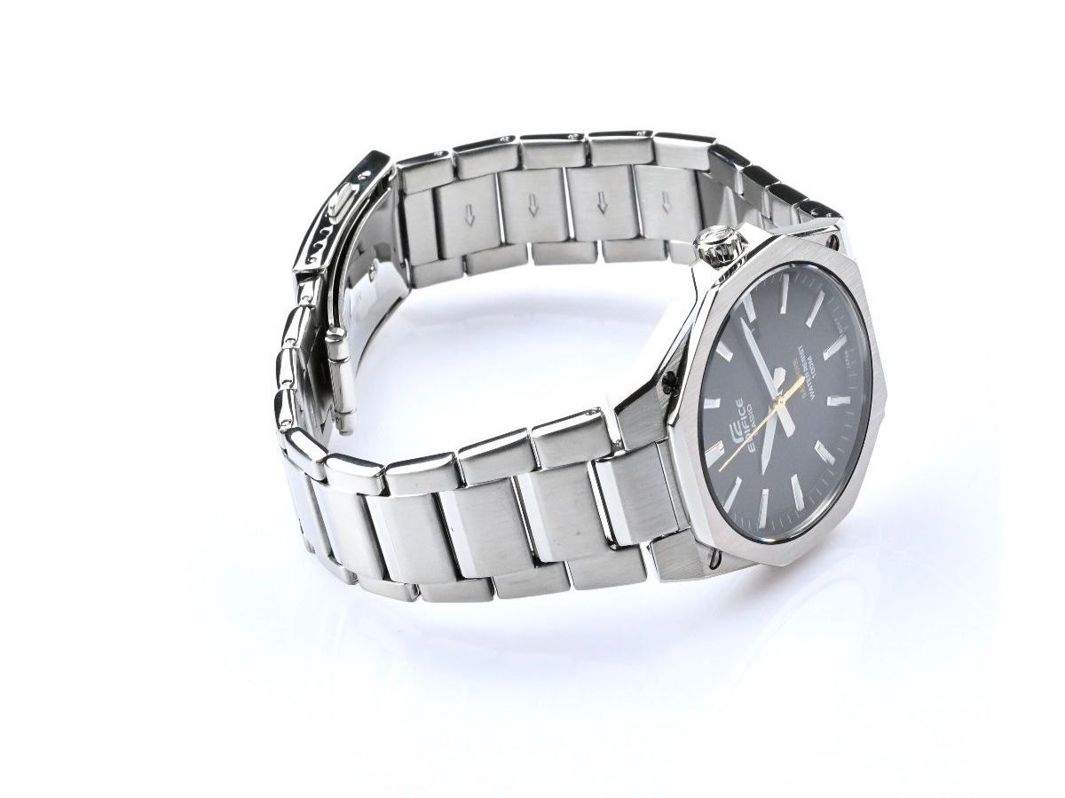 Edifice Orologi: Casio Edifice EFR-S108D-1AV – Nuovo (secondo la descrizione) da Zug venduto da Avent0ri_by_Montauk 7