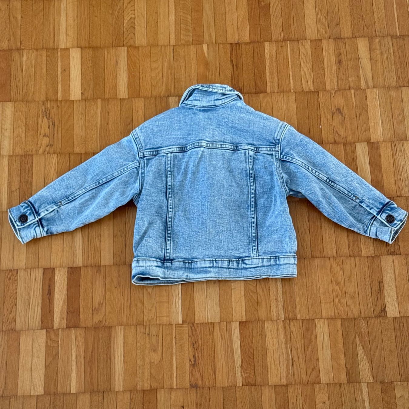 H&M Giacche & Cappotti: H&M Jeansjacke Gr 98 – Nuovo (secondo la descrizione) da Richterswil venduto da Eunoia85 2