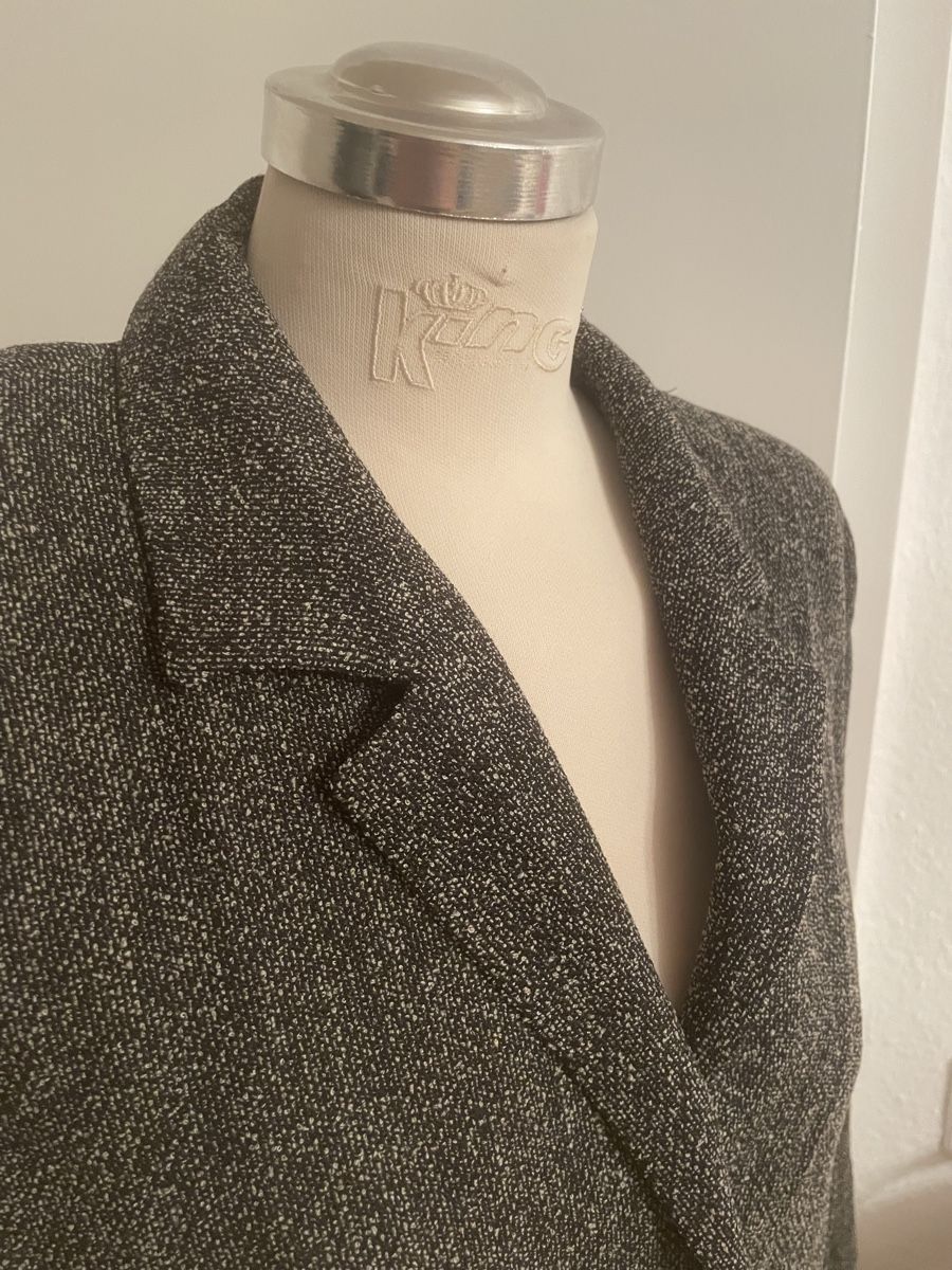 Jacken: Schicker Blazer XXL Marina Rinaldi – Gebraucht aus Schaffhausen von  3