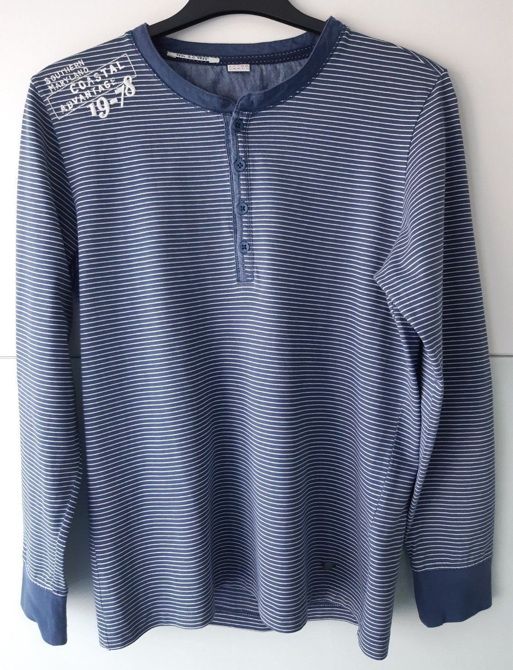 Pulls & Sweat-shirts: Sweatshirt Herren Grösse L – D'occasion à Feuerthalen par kigo87