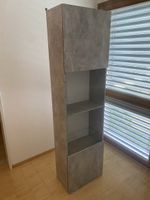 Moderner LED-Vitrinenschrank