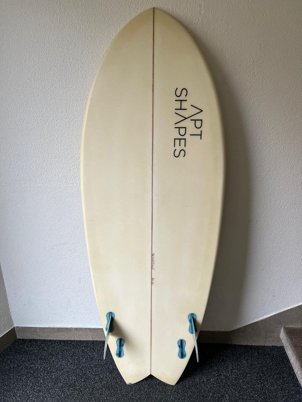 Surfboards & Schwimmbrette: APT Riverboard 5'6 – Gebraucht aus Zürich von Taj137 1