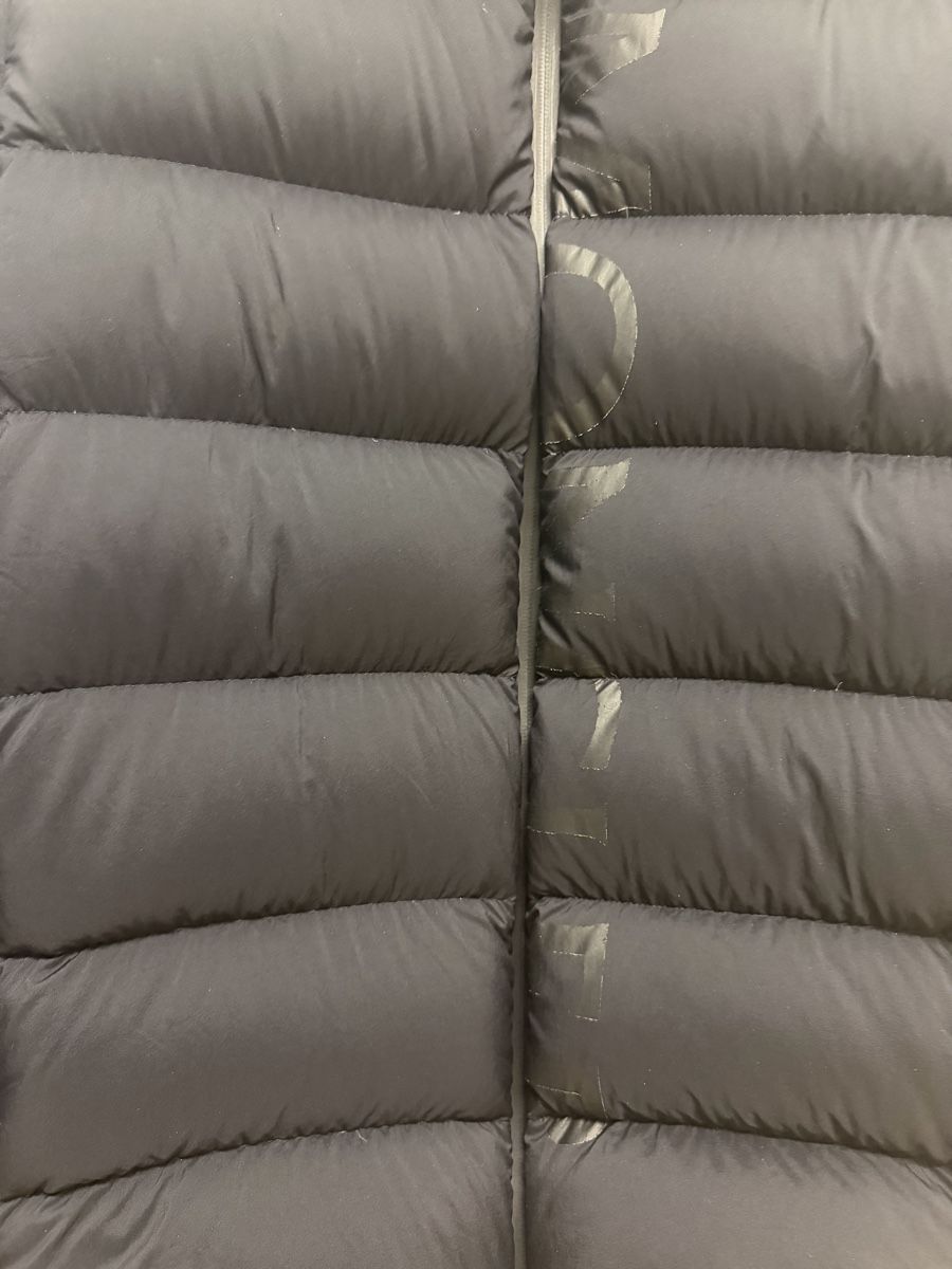 Moncler Giacche: Moncler Dieng taille 3 – Usato da Venthône venduto da No_broc 1