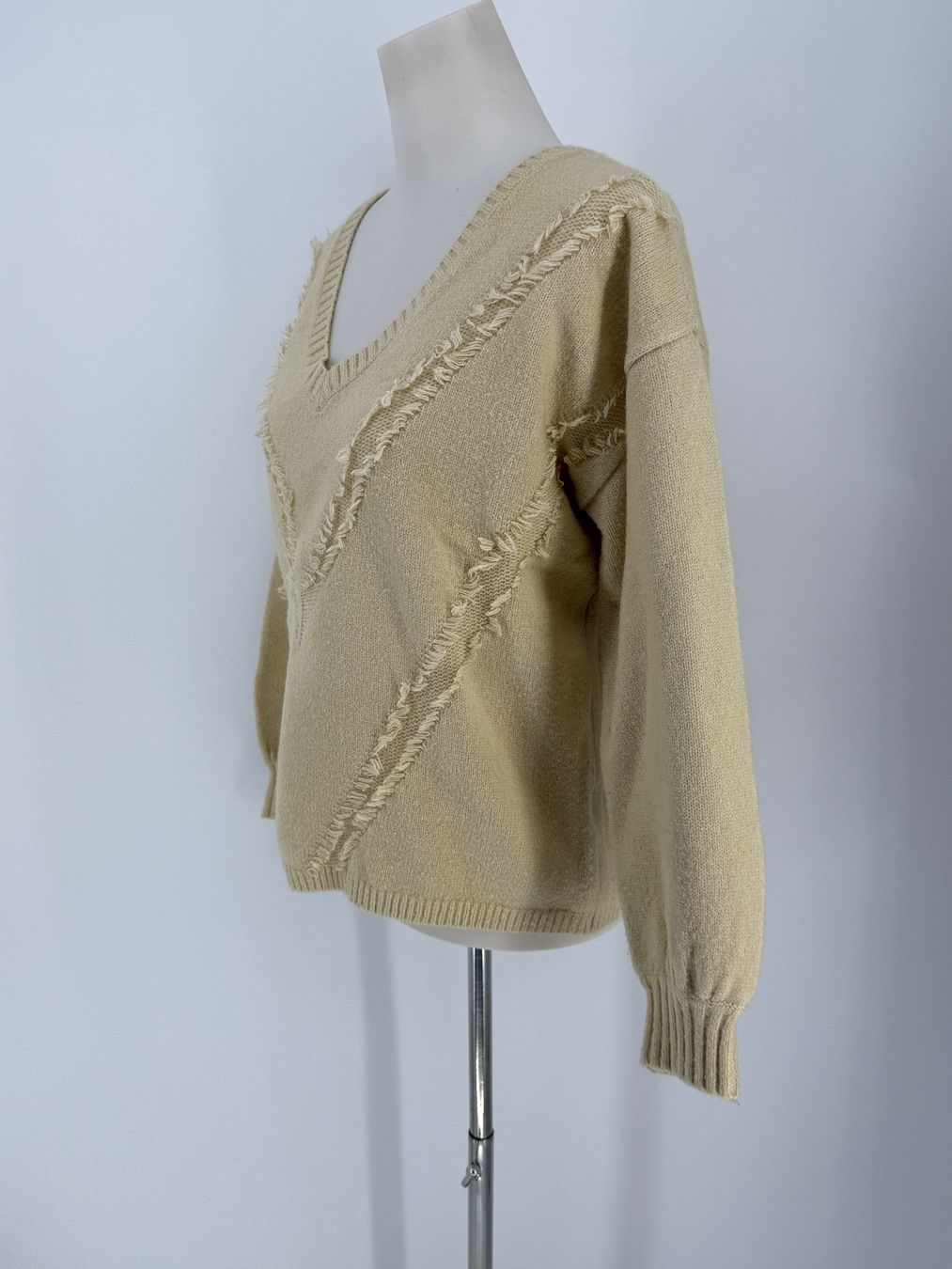 Pullover & Sweatshirts: Pullover Gr. 36/38 von Bodyflirt – Gebraucht aus Auenstein von moin. 1
