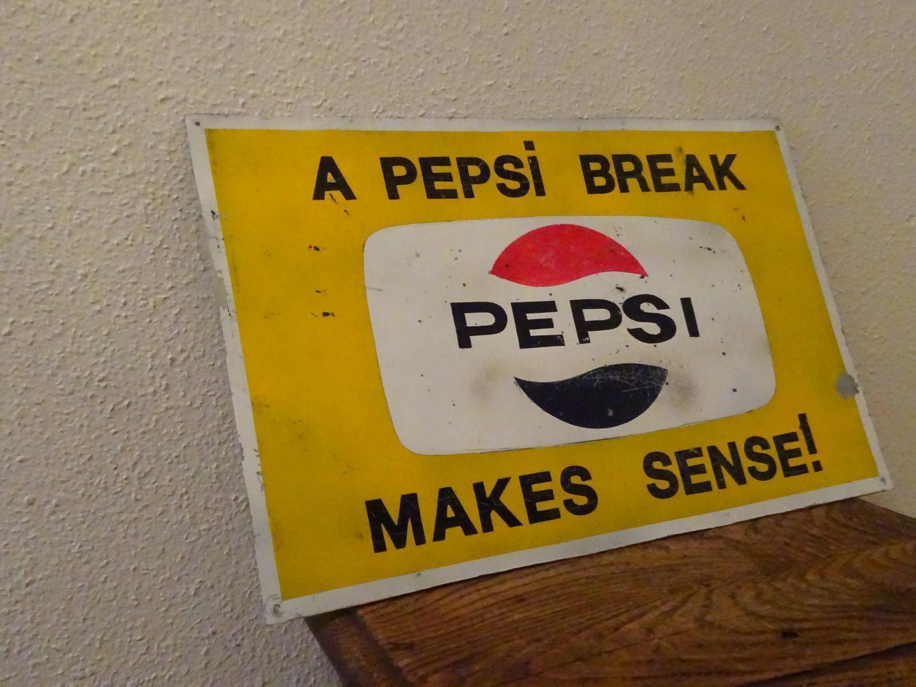 Pepsi Insegne: Antikes PEPSI-Schild – Usato da Esslingen venduto da eintagammeer 1