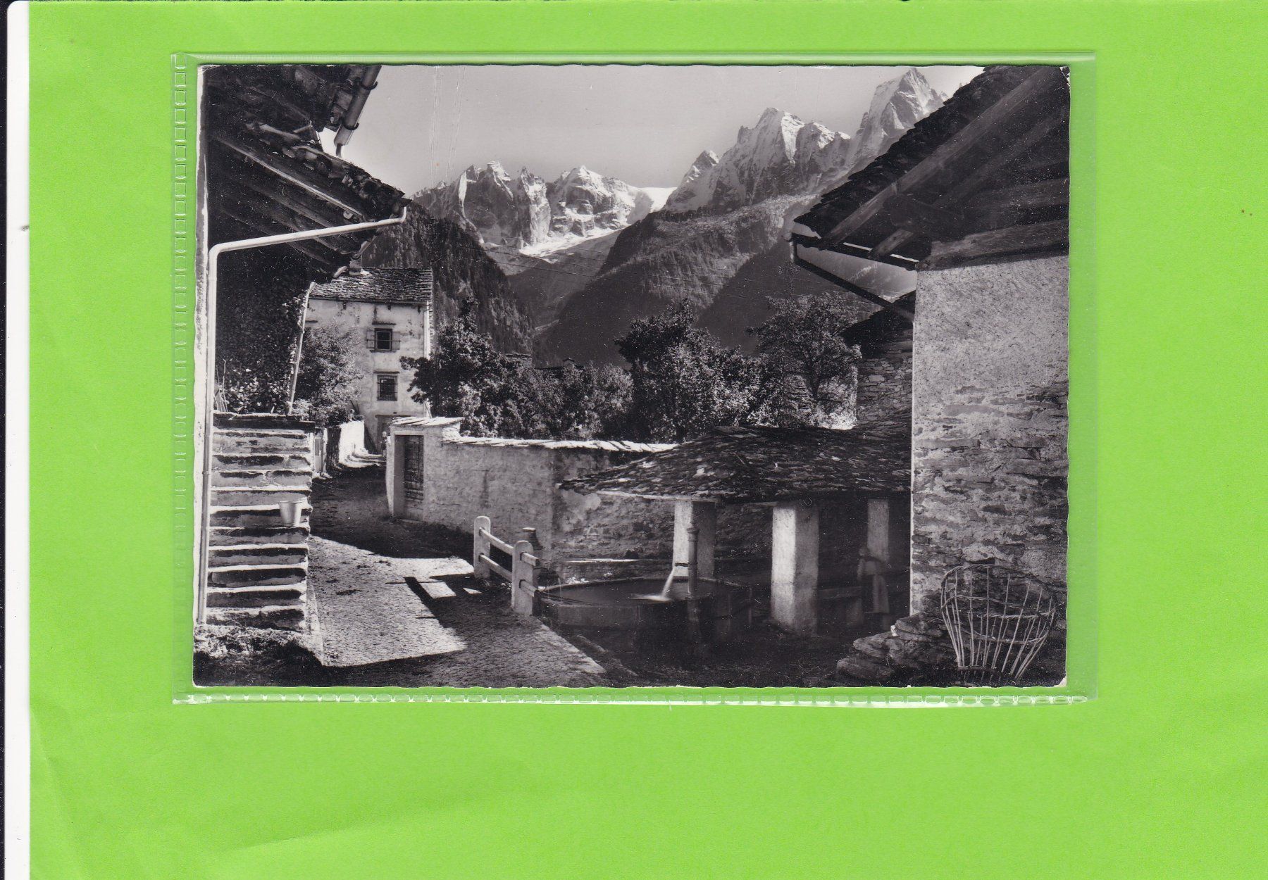 Ansichtskarten: Soglio-Dorfpartie – Gebraucht aus St. Peterzell von neckertal