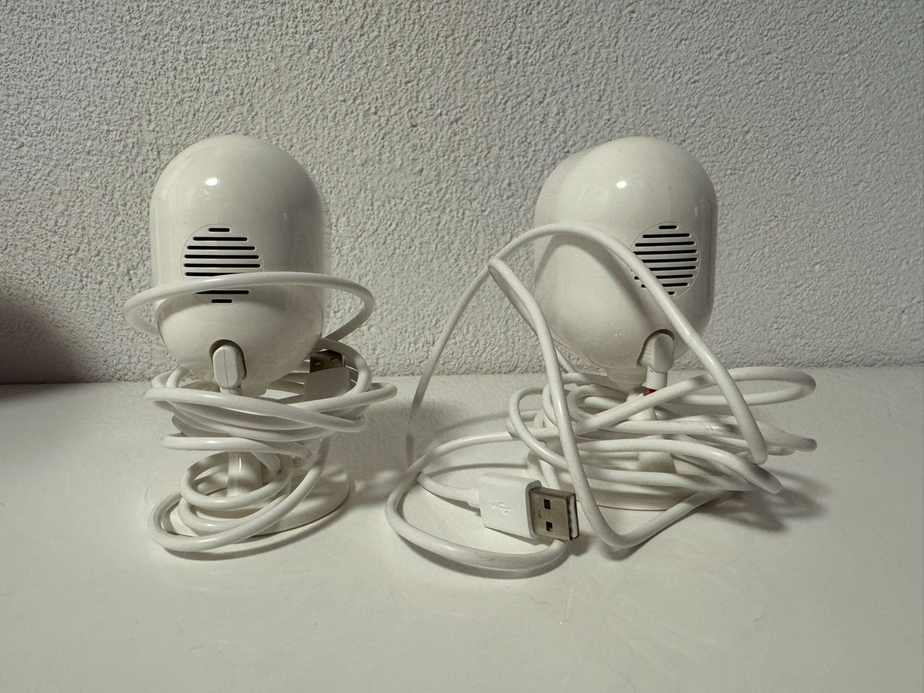 Arlo Videocamere: 2x Arlo Kameras Weiss – Usato da Lüchingen venduto da Munchkin89 1