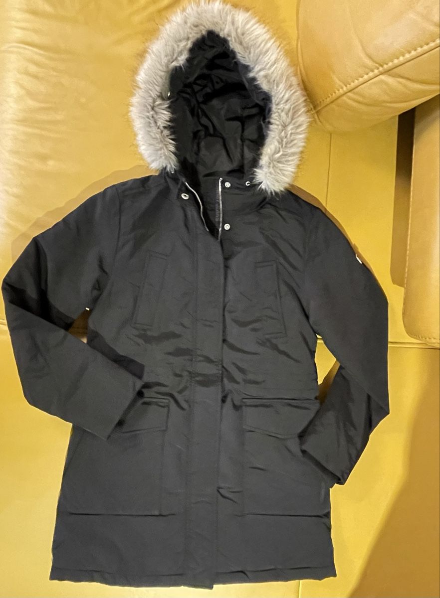 Tommy Hilfiger Giacche: Tommy Daunenjacke in Grösse S – Usato da Müllheim Dorf venduto da Dimitricardo 2