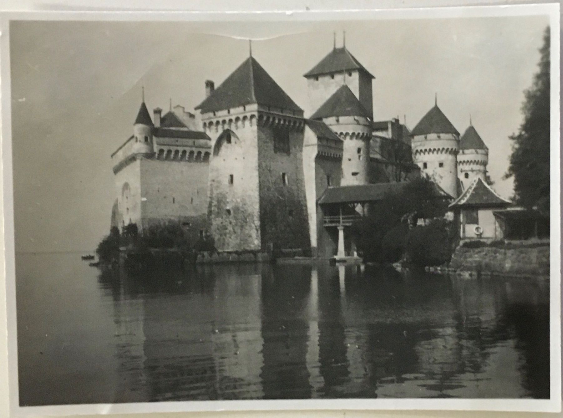 Cartoline postali: Originalfoto Schloss Chillon – Usato da Frauenfeld venduto da Merk52