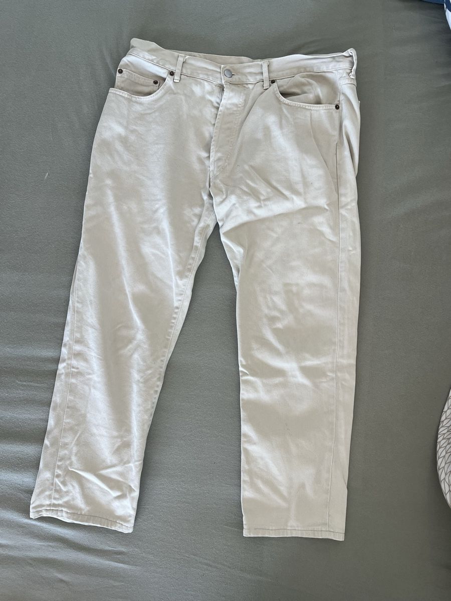 Jeans: Jeans Donovan beige – Usato da Renens VD venduto da Leauize