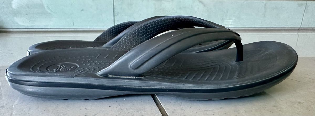 Crocs Scarpe da donna: Infradito Crocs – Usato da Castel San Pietro venduto da Moregi 2