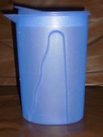 TUPPERWARE KRUG
