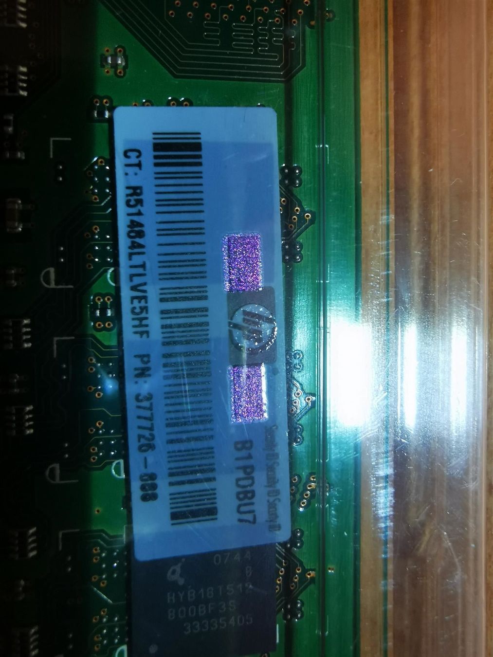 Memoria / RAM: 2x1GB DDR2 667MHZ PC2-5300 RAM – Usato da Buchs ZH venduto da Sutoris 3