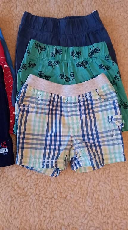 Pantaloni: Kurze Hosenset – Usato da Wattwil venduto da Rainbow412 3