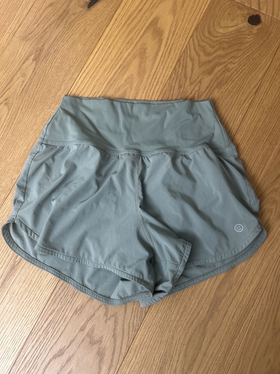 Pantaloni: Gilly Hicks Sport Shorts, Gr.S – Usato da Fraubrunnen venduto da alne777