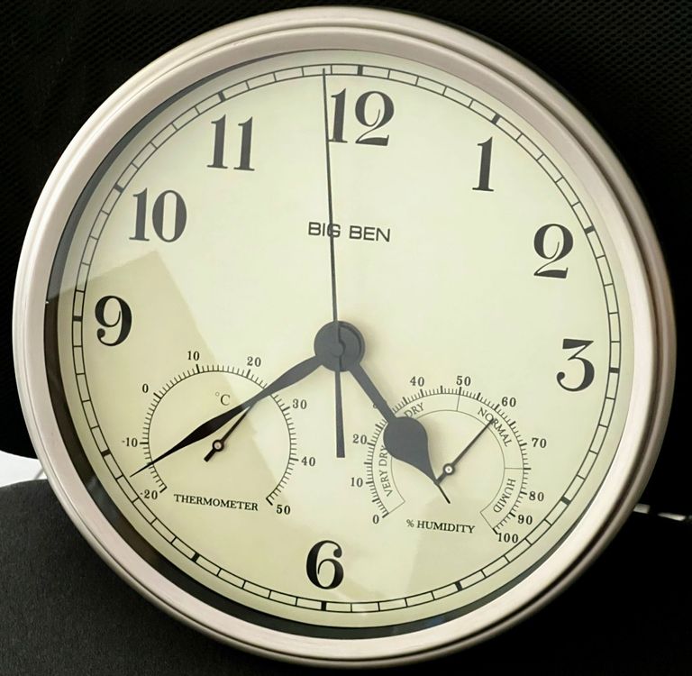 Wanduhr mit Temperatur und Barometer Kaufen auf Ricardo