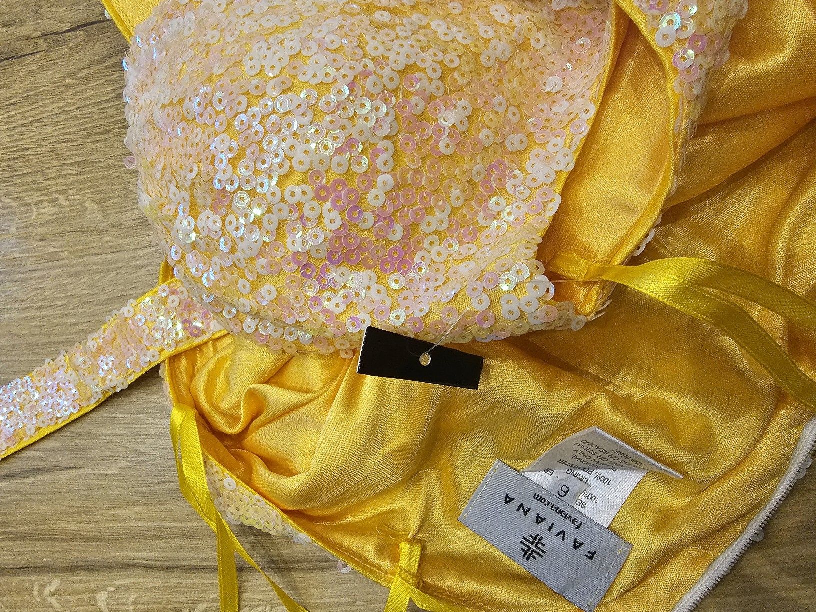 Kleider: kleid – Neu (gemäss Beschreibung) aus Grosshöchstetten von Qenko 3