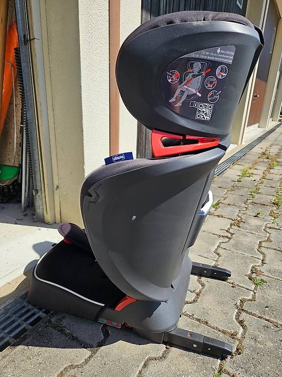 Chicco Auto-Kindersitze: Siège auto Chicco Fold & Go i-size – Gebraucht aus Cornaux NE von ViOX363 2