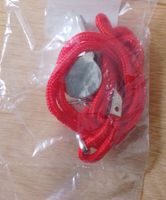 Thrillerpfeife Sportpfeife mit Kordel neu rot 5 x 2 x 1,8cm