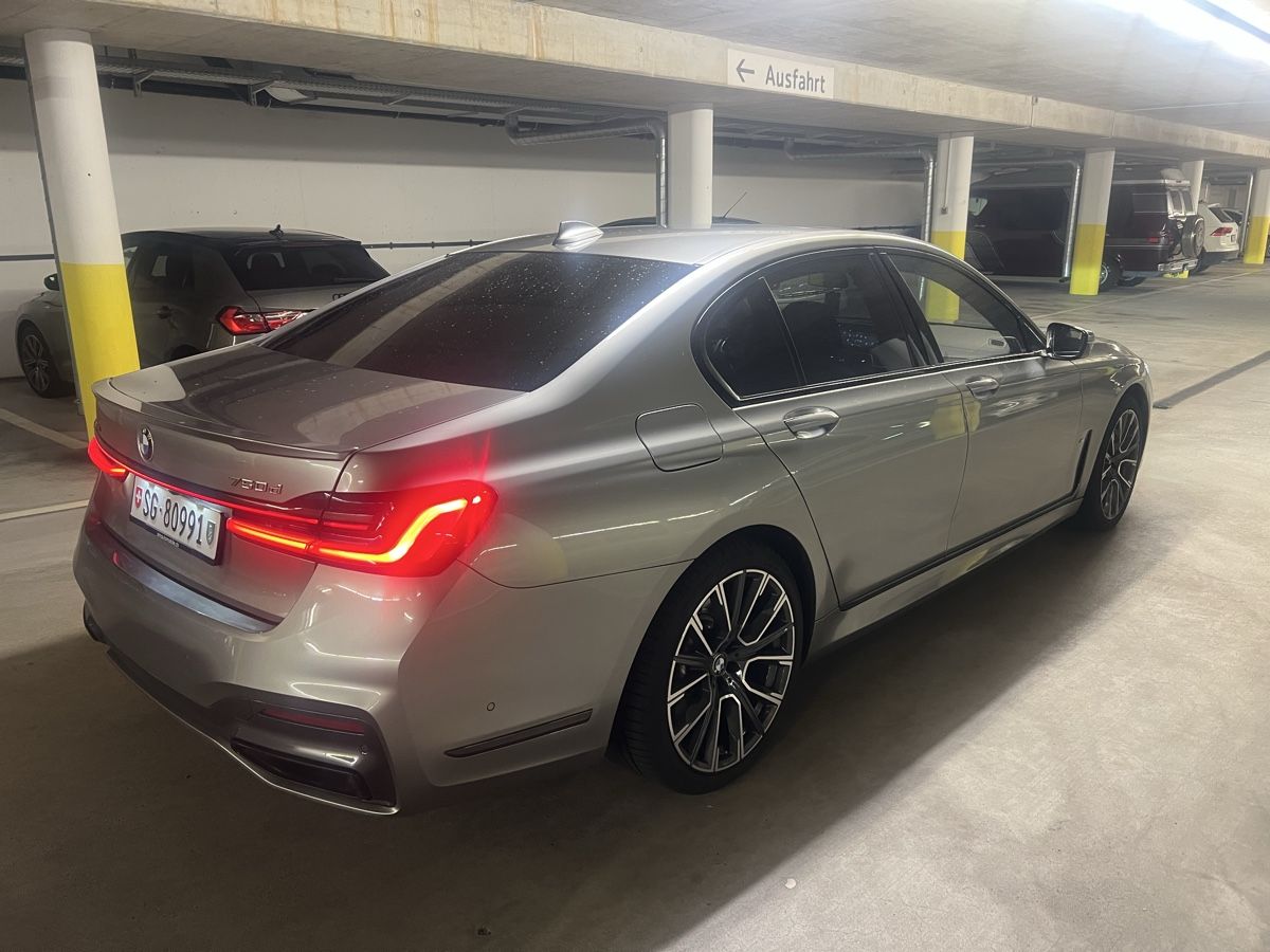 BMW Autos: BMW 750d xDrive – Gebraucht aus Gossau SG von Laaguna 4
