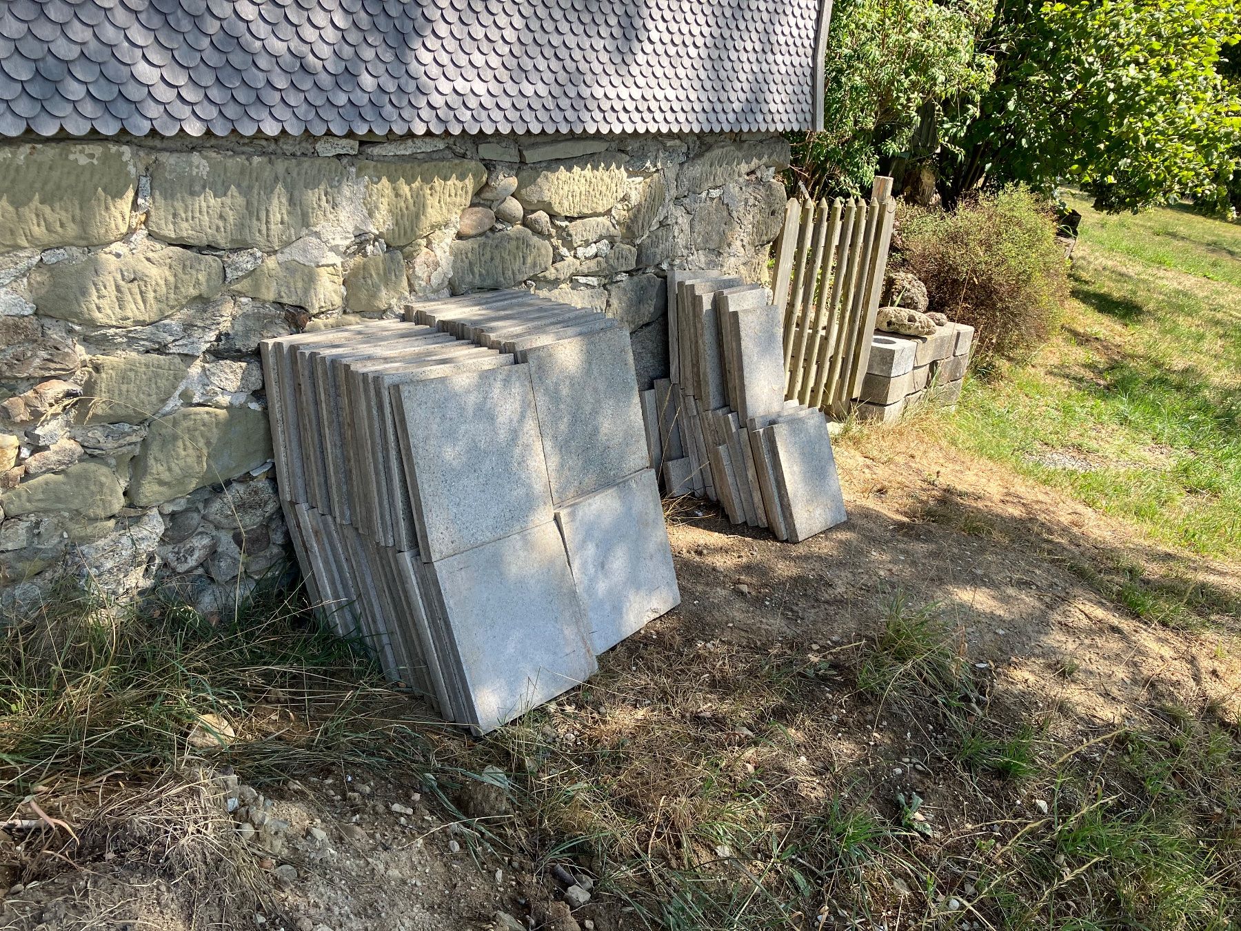 Rivestimenti per pavimenti: Gartenplatten geschliffen – Usato da Belp venduto da Magy2 6