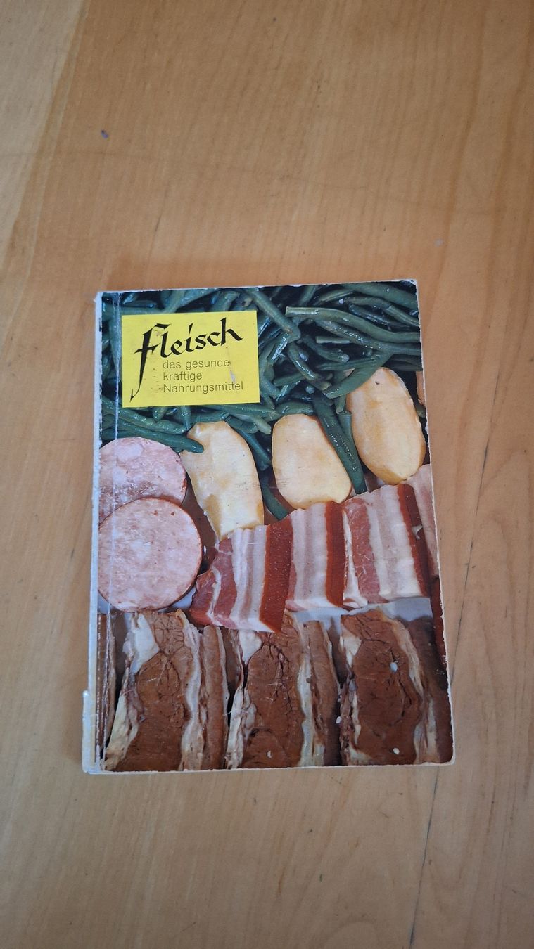 Libri: Fleischkochbuch  alt – Usato da Bönigen venduto da saft195619