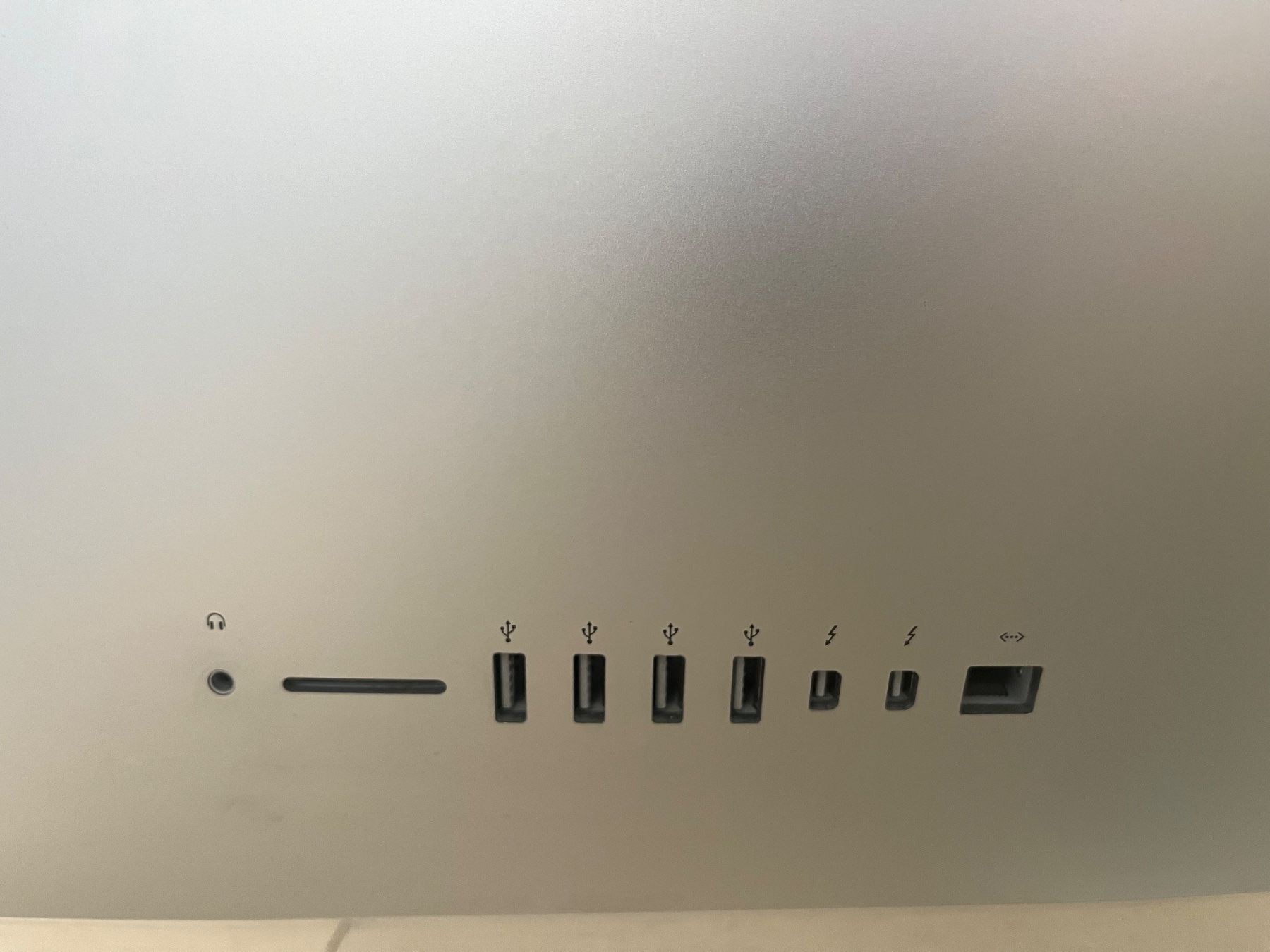 Apple PCs: iMac (21.5-inch, Late 2013) – Gebraucht aus Uitikon Waldegg von  3