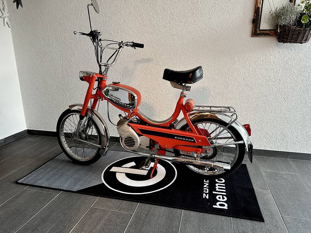 Guinzagli & Collari: Zündapp Belmondo Ölmatte – Usato da Mühlrüti venduto da Chalberchue
