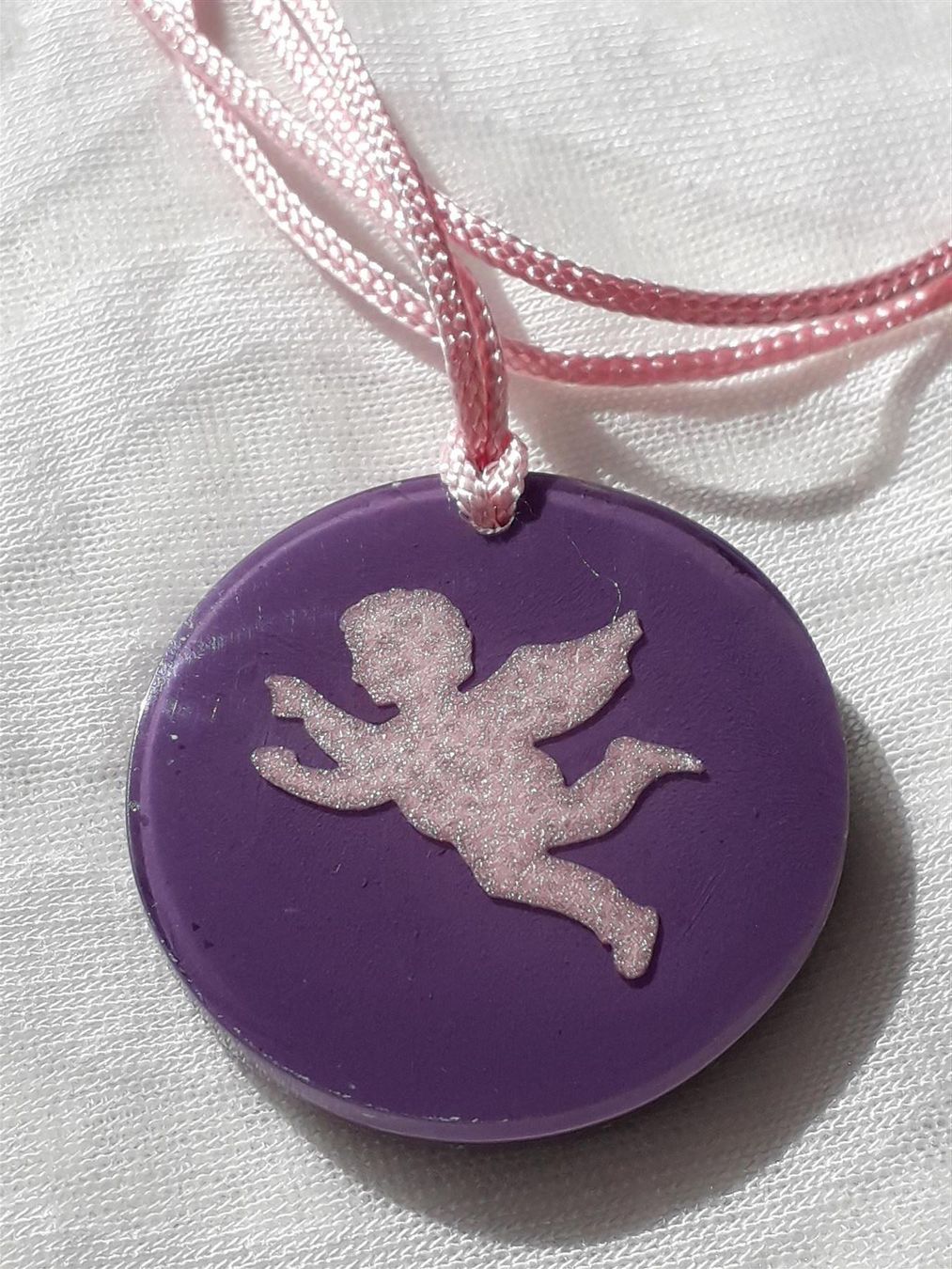 Minerali & Pietre curative: ORGONIT Anhänger ENGEL AMETHYST SUGILITH – Nuovo e nell'imballaggio originale da Aeschi b. Spiez venduto da KRONLICHT 1