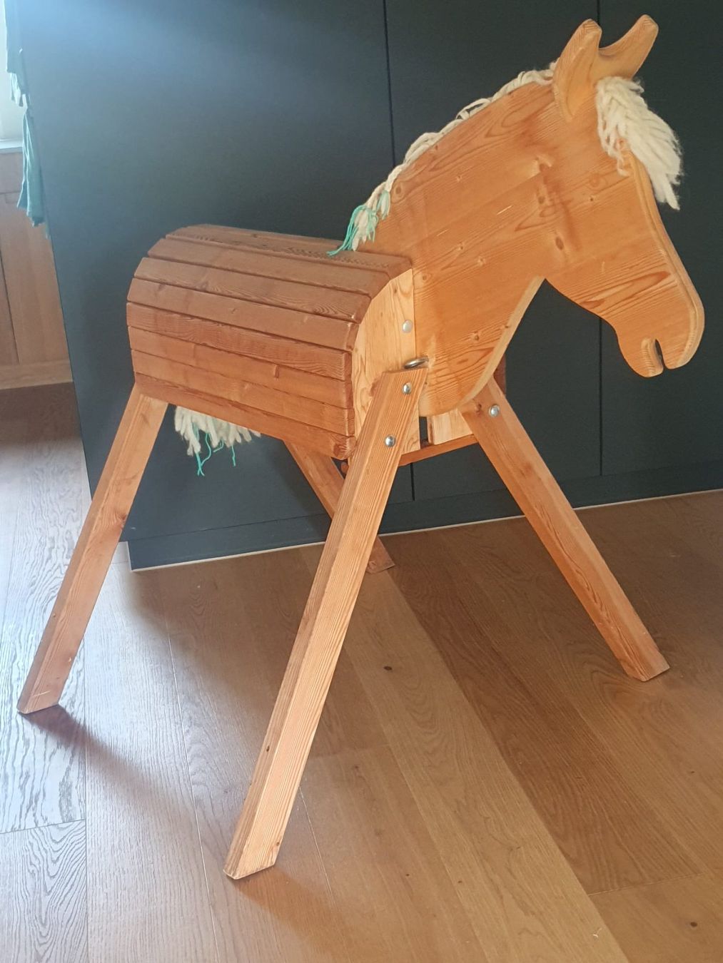 Jouets: Holz-Pferd – D'occasion à Zug par IvoMo 4