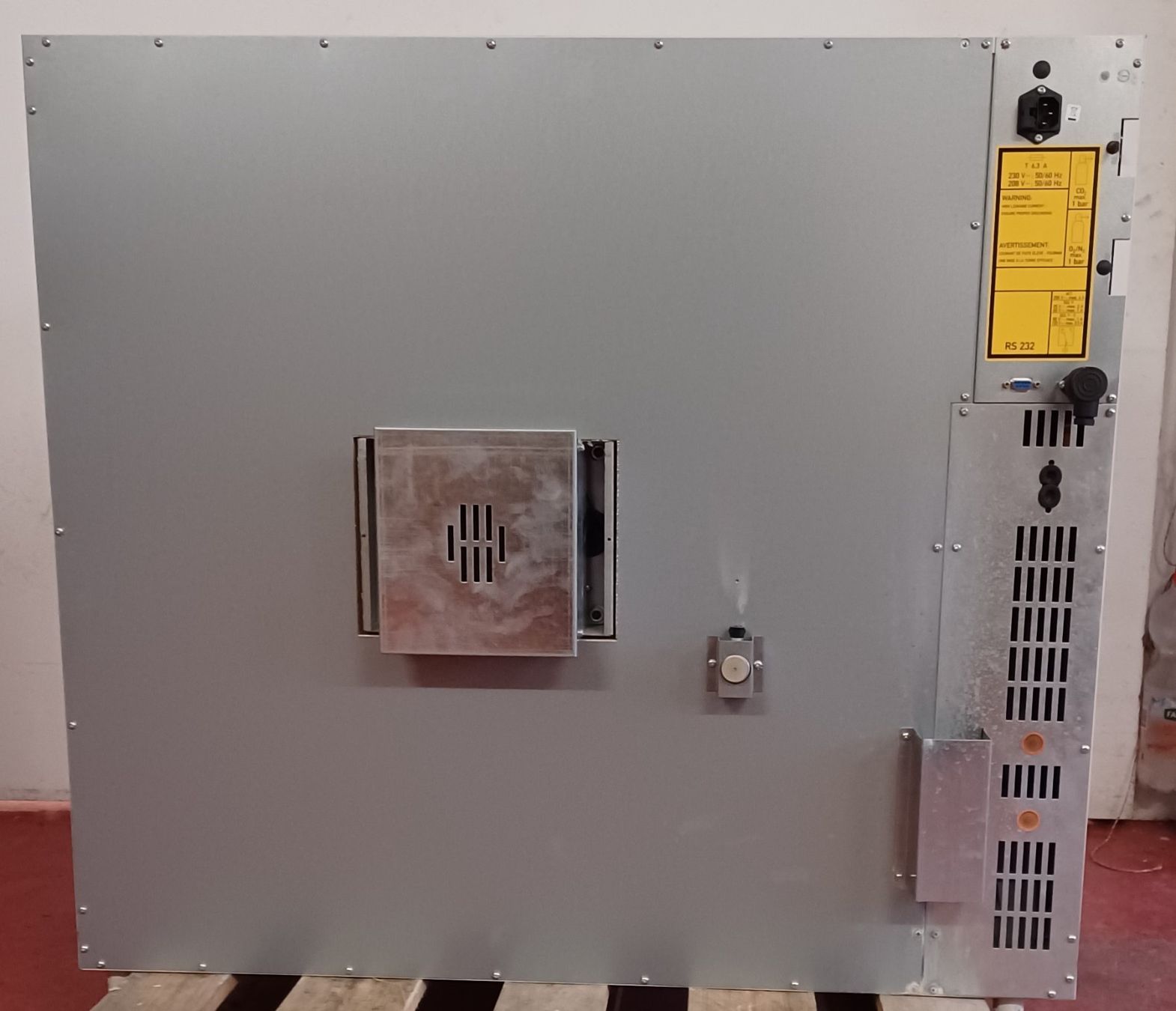 Accessori da laboratorio: Thermo BBD 6220 CO2 incubator – Usato da Niederdorf venduto da LeptonAG_Labor 6