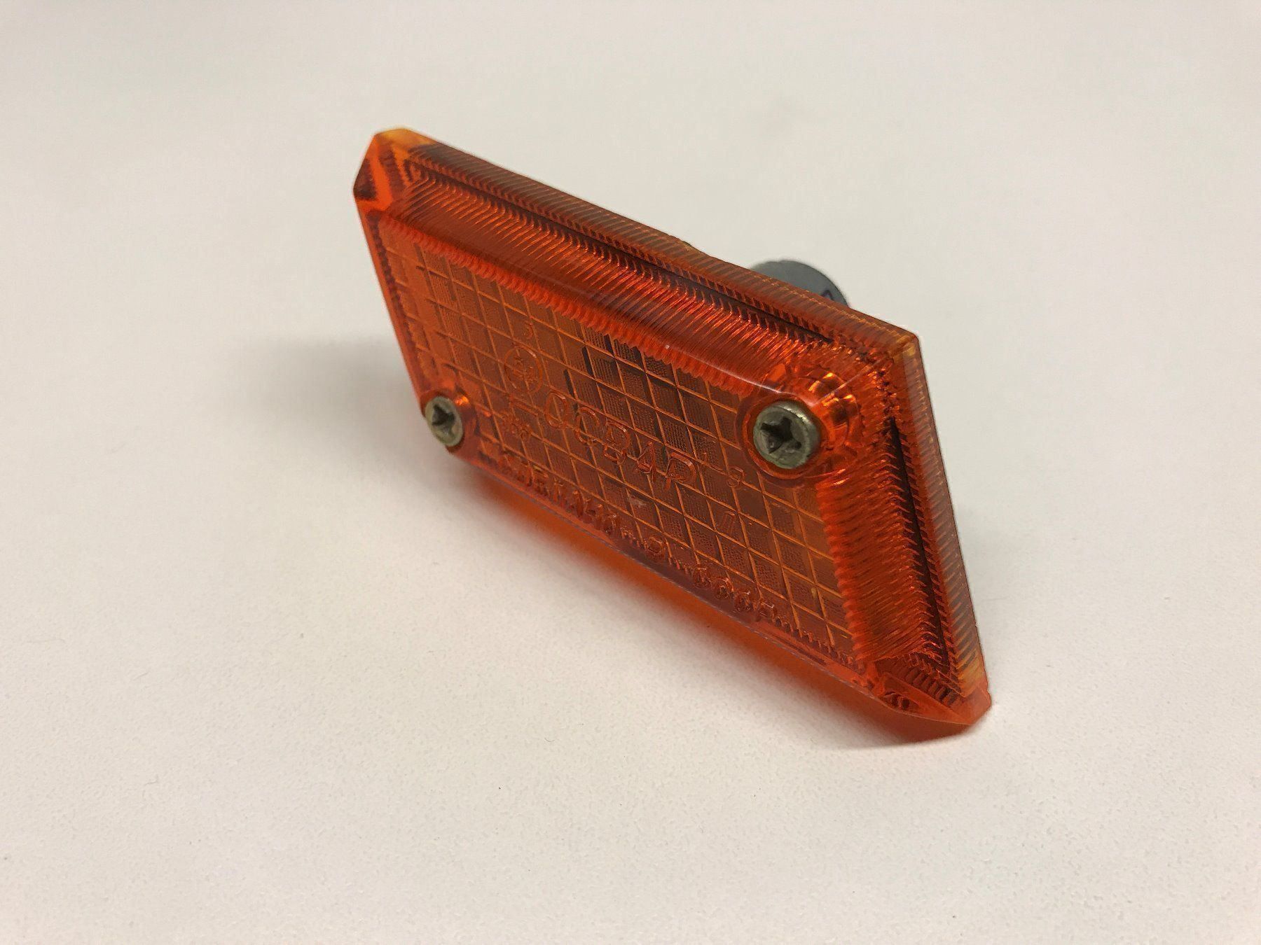 Lada Tutti pezzi di ricambio auto: LADA Seitenblinker links Caenaho OCBAP > – Nuovo (secondo la descrizione) da Giswil venduto da Healey71 3