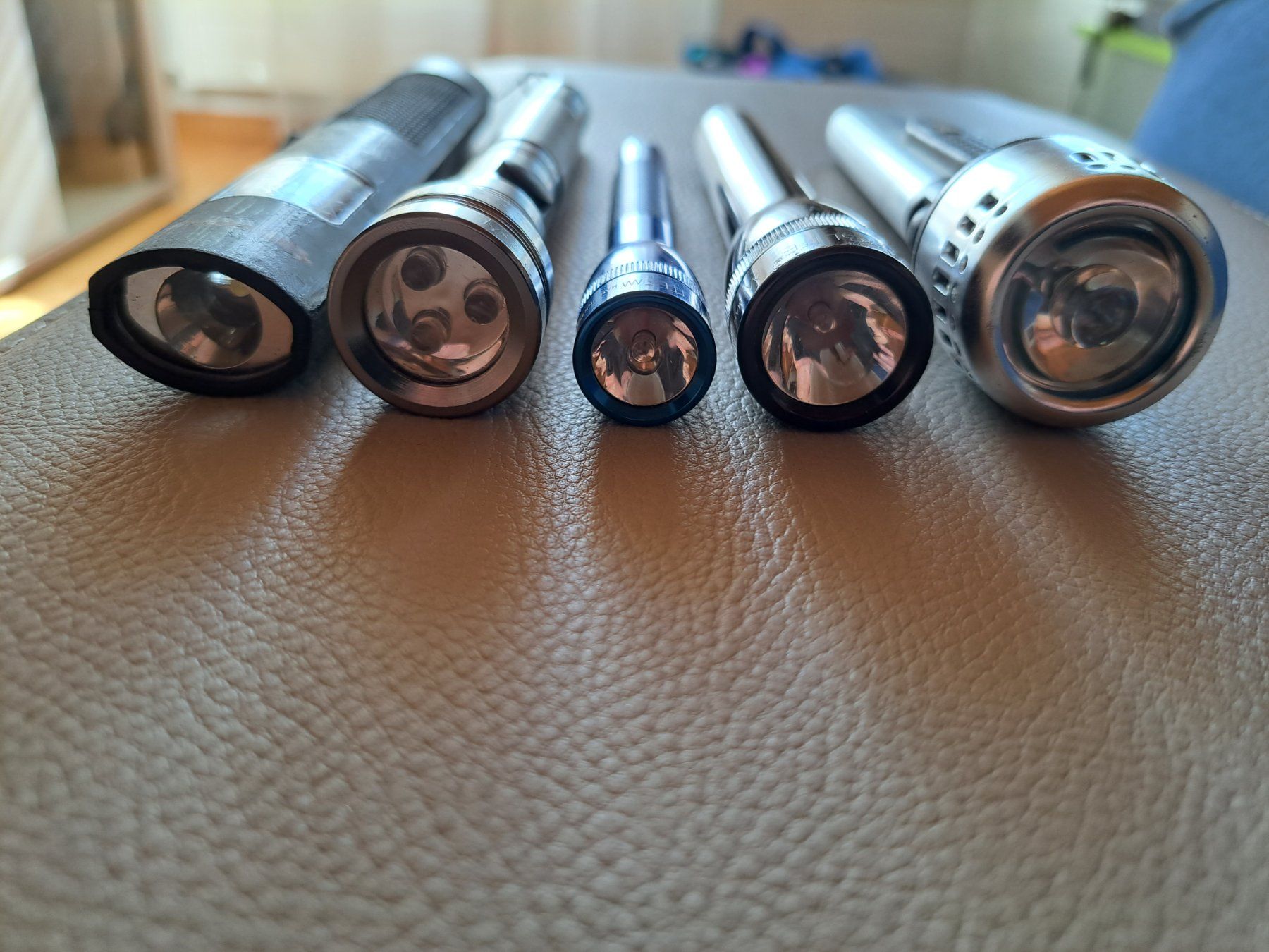 Lampade: Taschenlampe 5stk – Usato da Morens FR venduto da Kiscica 4