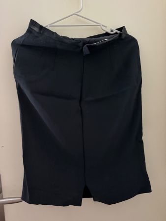 Jupe midi noire MANI taille 44/10 occasion état correct