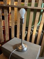 Tischlampe / Nachttischlampe