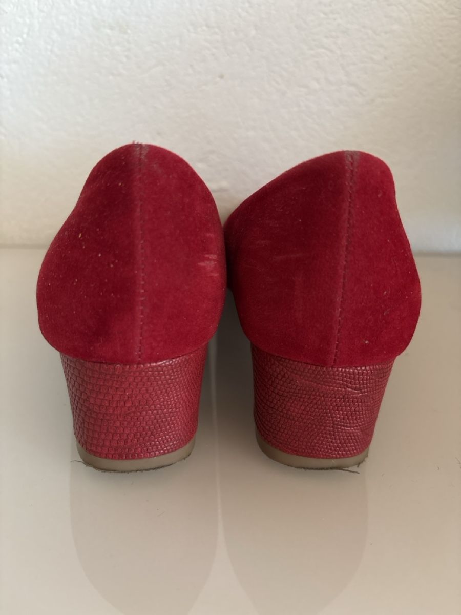 Scarpe da donna: Rote Pumps Gr 5 – Usato da Erschmatt venduto da Gragetsch 1