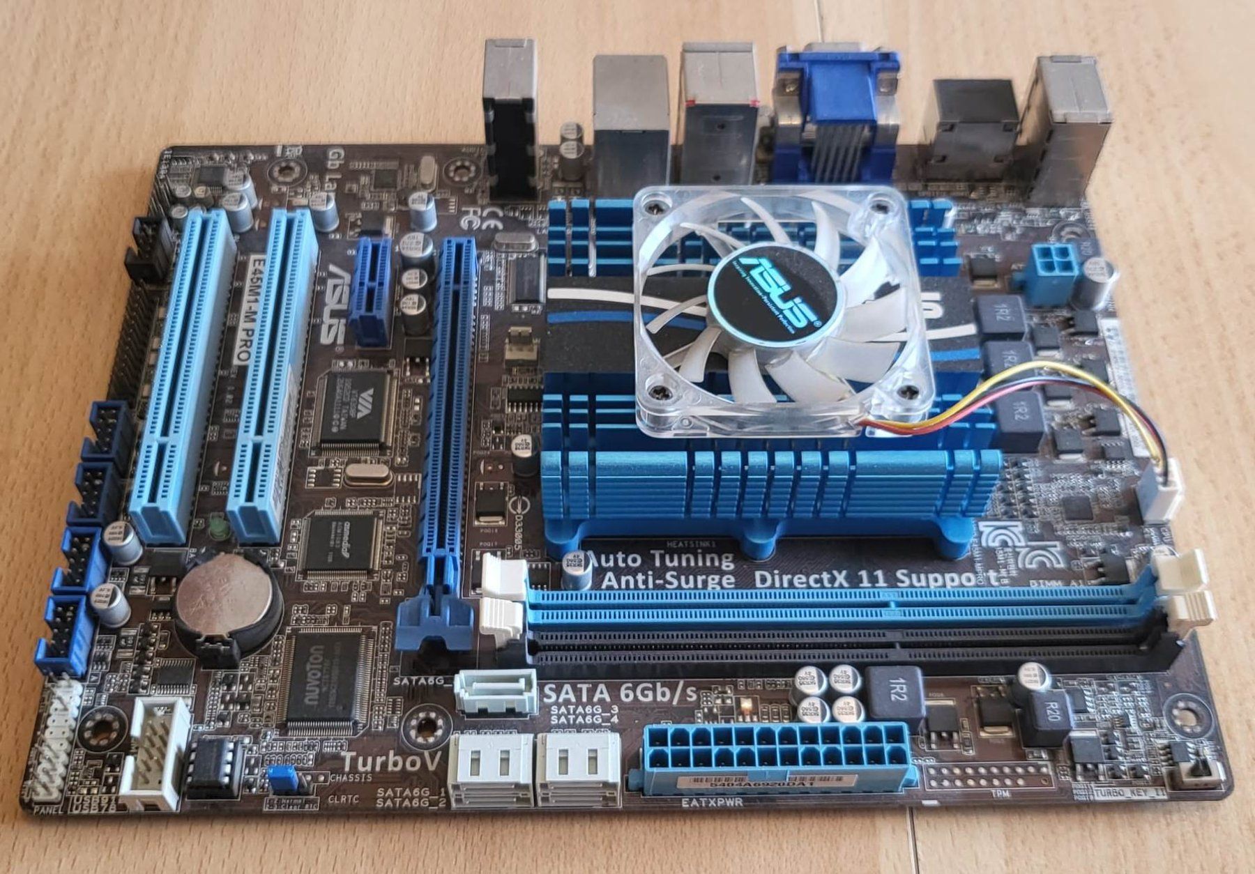 Asus Schede madri: ASUS E45M1-M Pro Motherboard – Usato da Rüthi (Rheintal) venduto da Michi2710 2