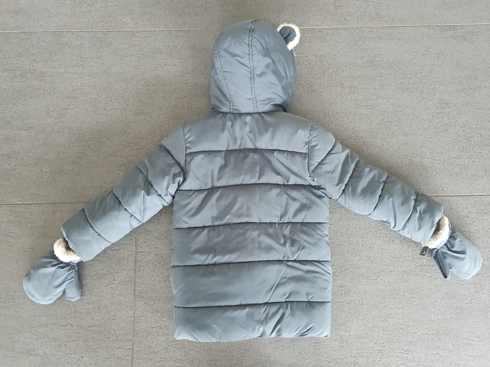Vestes & Manteaux: Jacke grösse 104 – D'occasion à Altendorf par caj_hry2 4