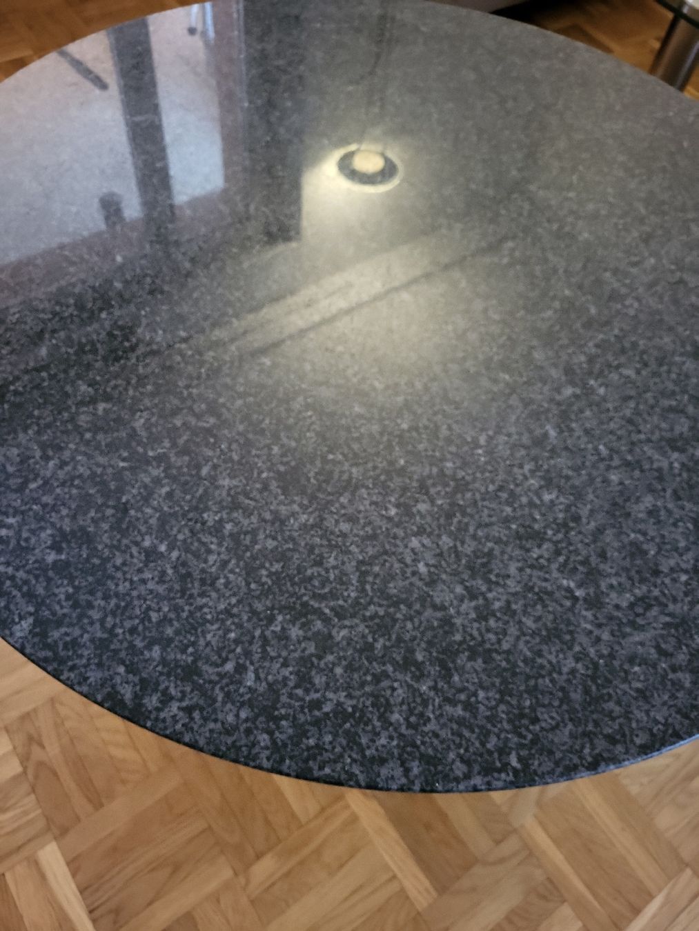 Tische: clubtisch granit – Gebraucht aus Basel von topthings 5