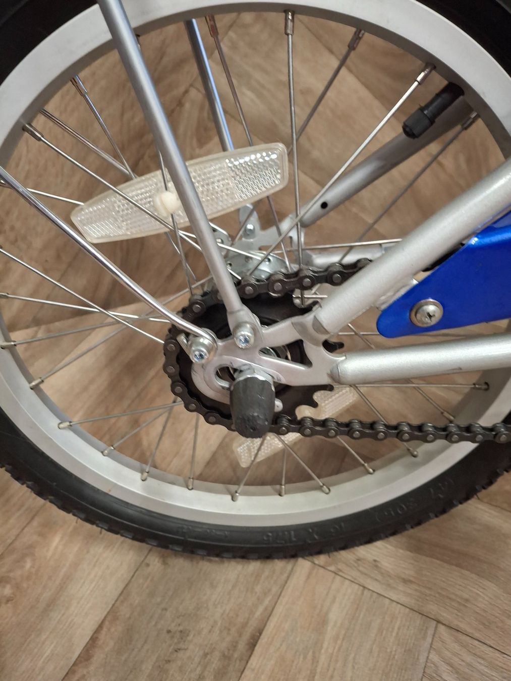 Leopard Velos: Kinder Velo – Gebraucht aus Niederuzwil von Buecherwaeldli 2