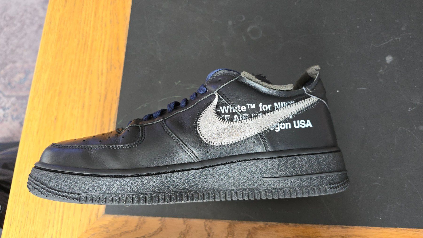 Off-White Scarpe da uomo: Nike Air Force 1 Low '07 OFF-WHITE MoMA - gr. 43 – Usato da Wallisellen venduto da theblacksheep 4